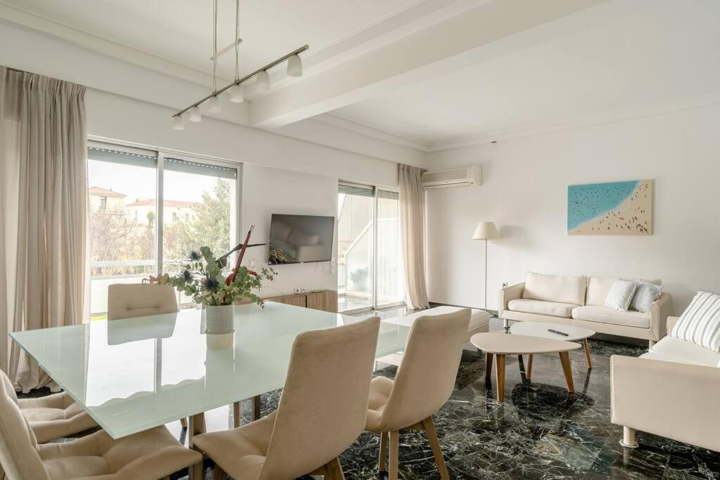 Elegant 2Bd Evelpidon Apartment Athens Ngoại thất bức ảnh