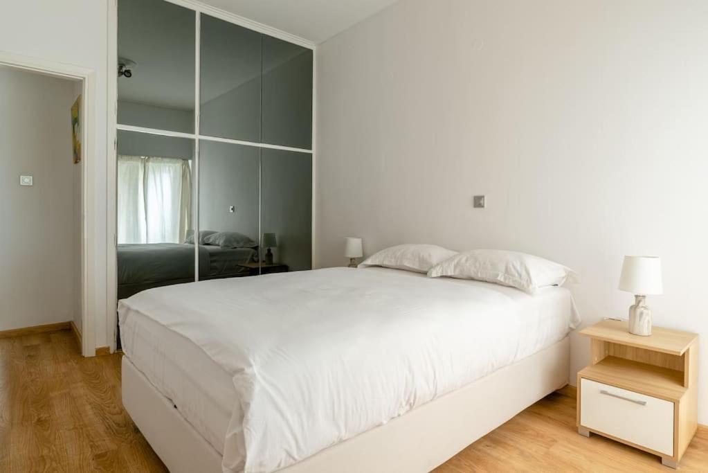 Elegant 2Bd Evelpidon Apartment Athens Ngoại thất bức ảnh