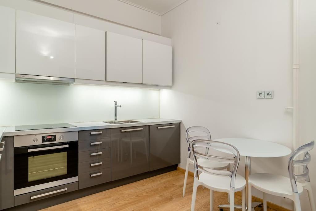 Elegant 2Bd Evelpidon Apartment Athens Ngoại thất bức ảnh